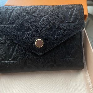 Louis Vuitton Victorine wallet